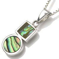 Vedh�ng med Abalone 26mm uk�de (105)