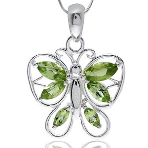 Sommerfugl vedhæng med 6 peridot 24mm ukæde (358)