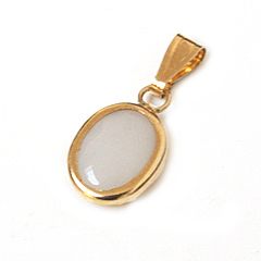 Guld vedh�ng med Opal 15mm uk�de (1716)